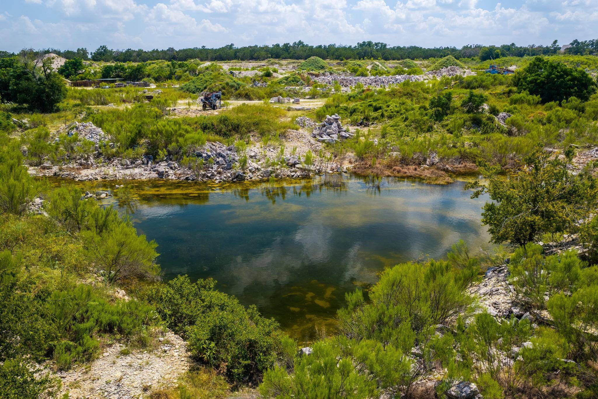908 Bodo LN, Fredericksburg, TX 78624
