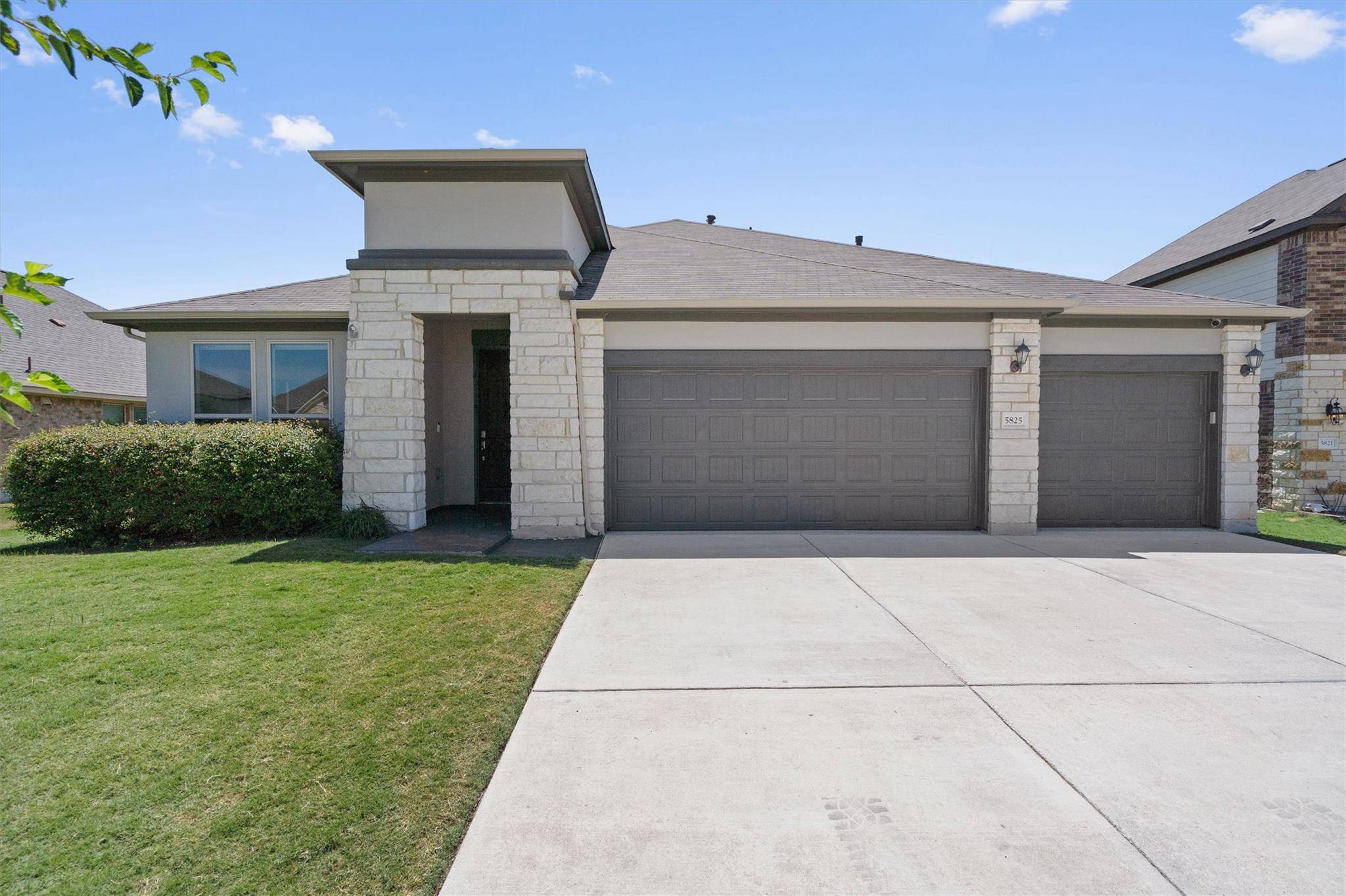 5825 Toscana TRCE, Round Rock, TX 78665