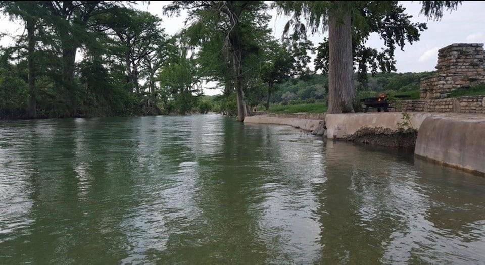 129 Stageline DR, Kyle, TX 78640