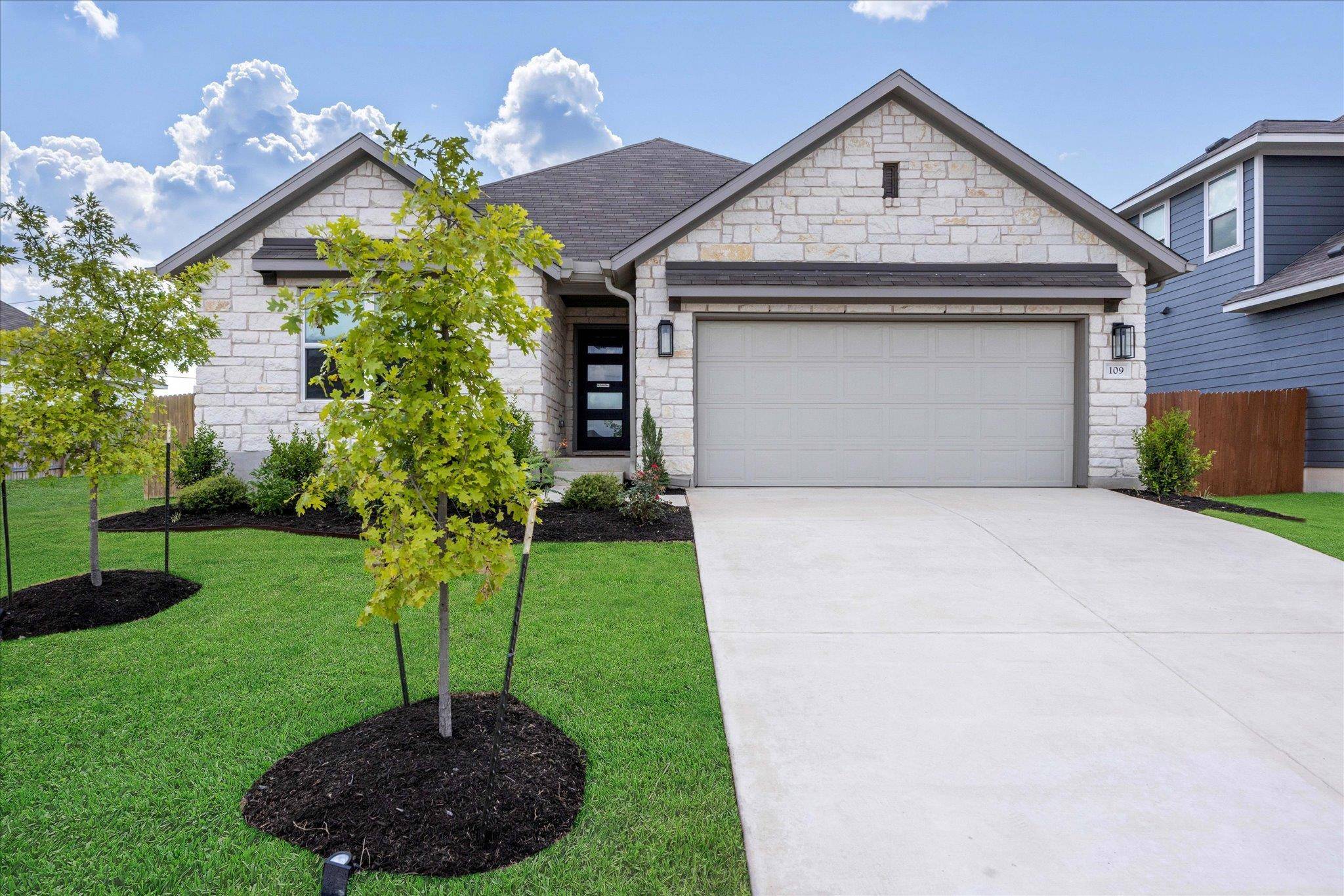 109 Bosco RD, Hutto, TX 78634