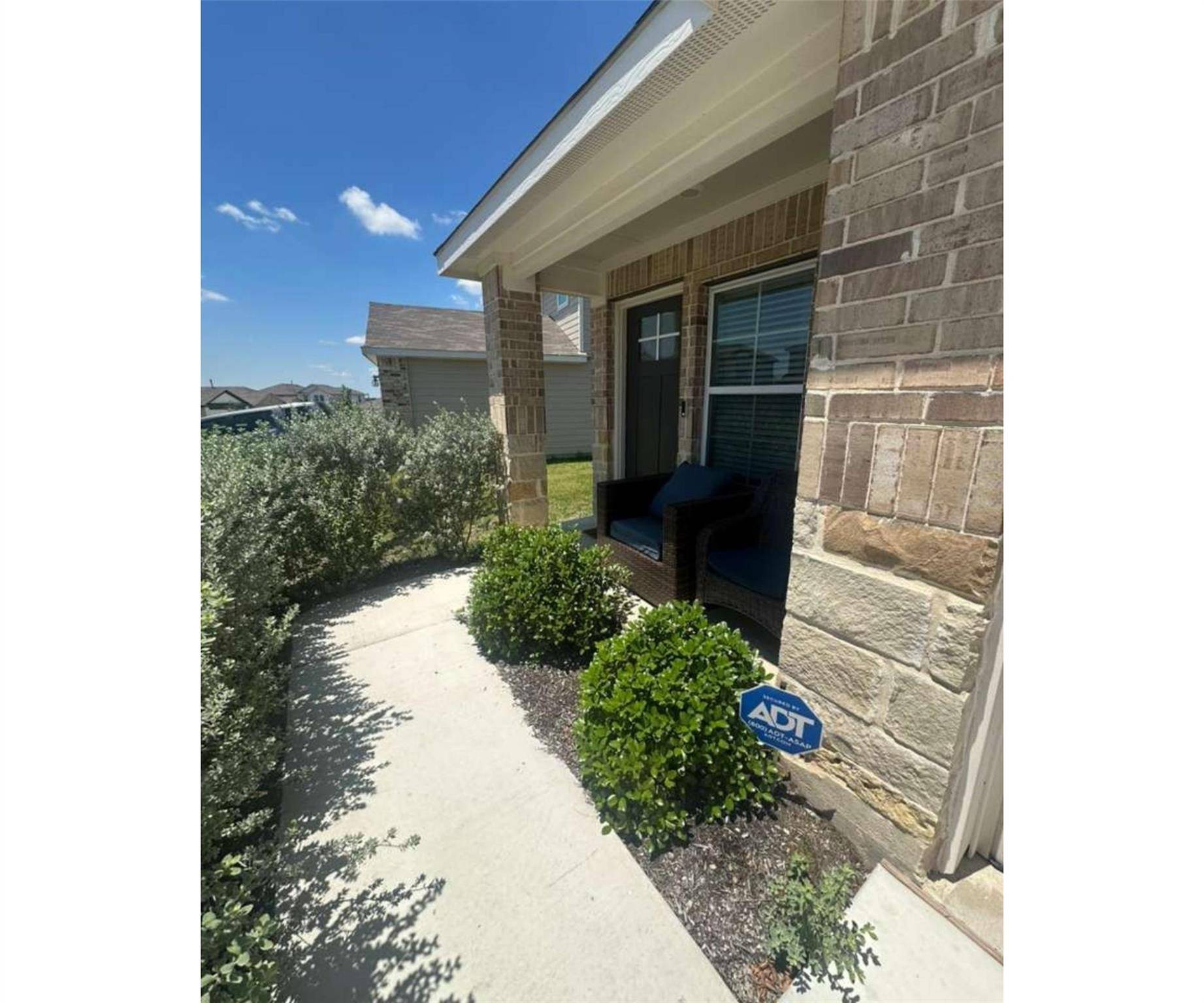153 Lake Sweetwater LN, Buda, TX 78610