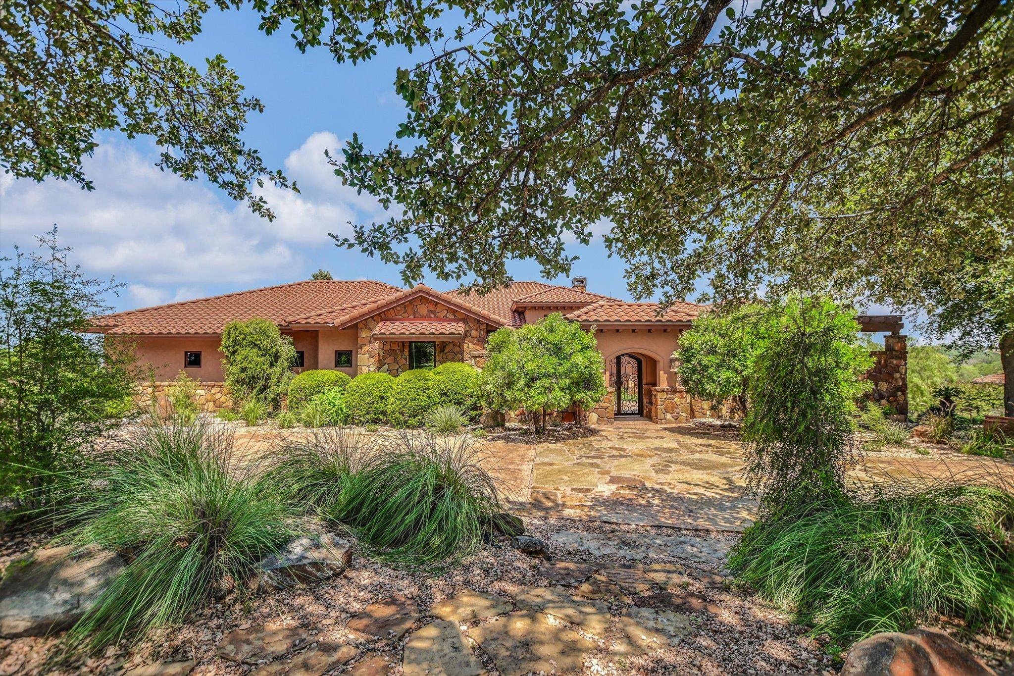 405 The Trails PKWY, Horseshoe Bay, TX 78657