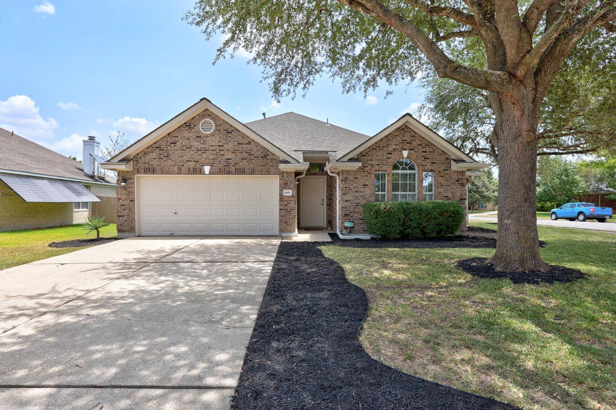 801 Wild Petunia WAY, Pflugerville, TX 78660