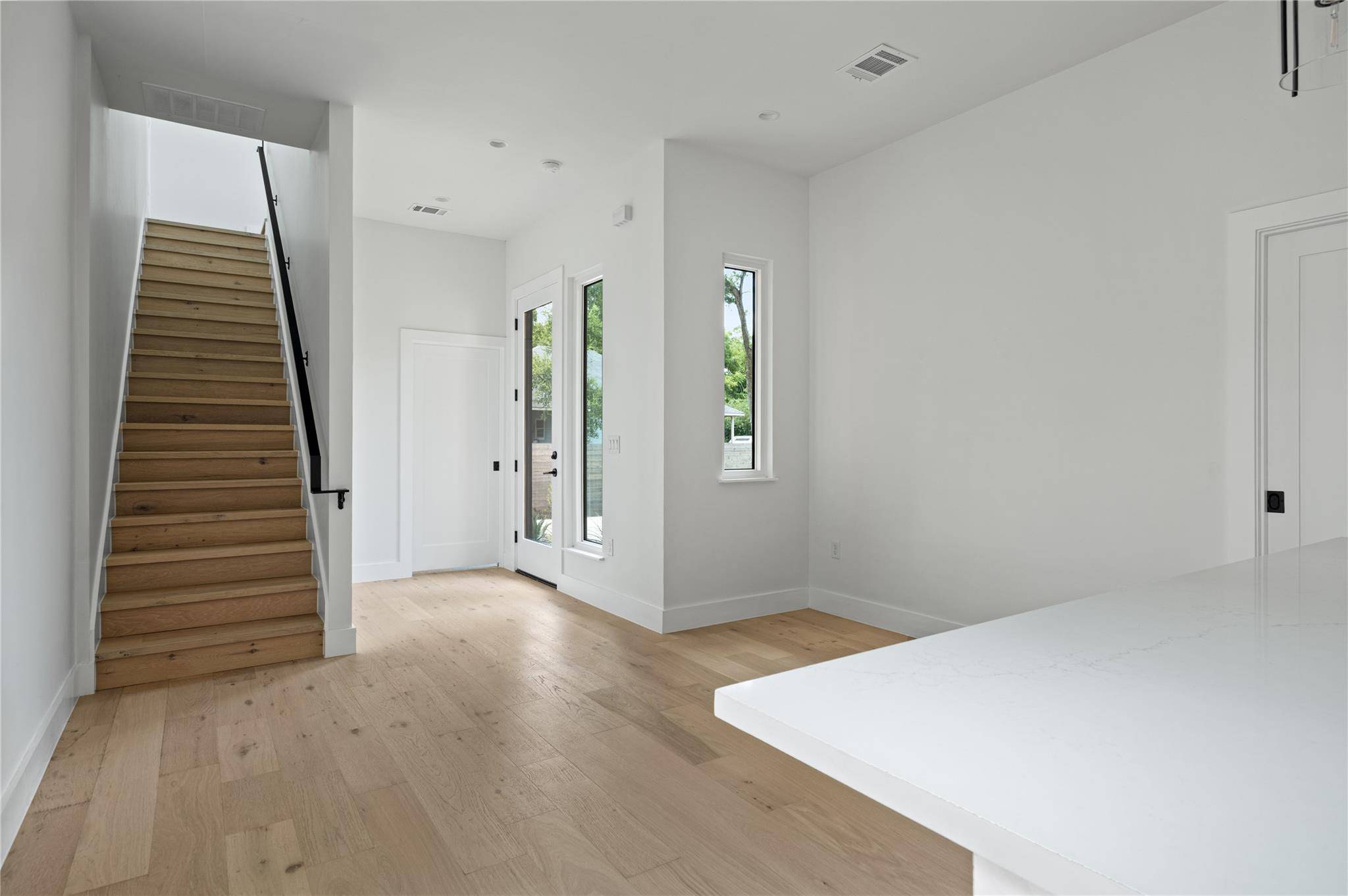 1215 Fort Branch BLVD #2, Austin, TX 78721