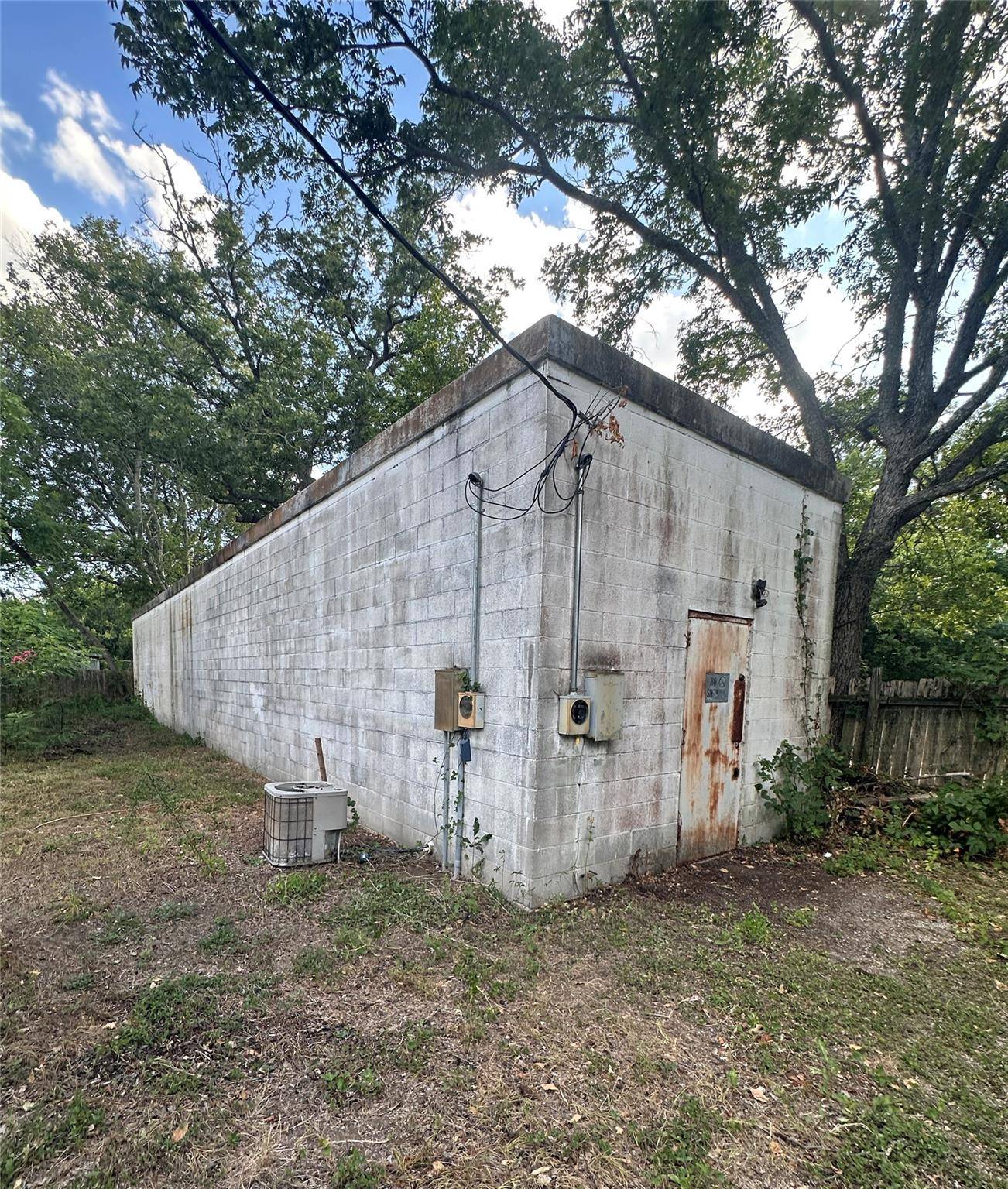 Address not disclosed, Bastrop, TX 78602