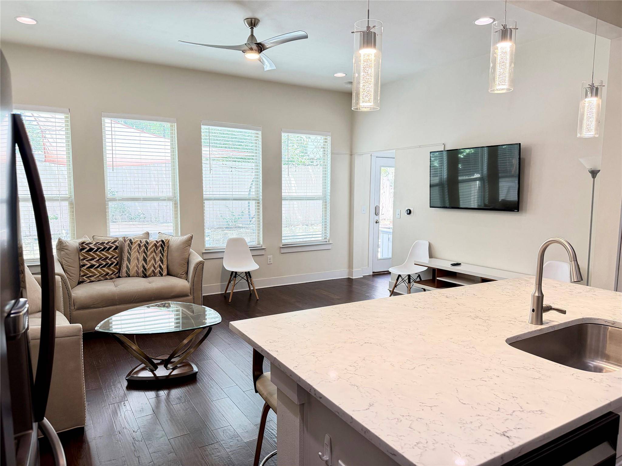 13501 Metric BLVD #45, Austin, TX 78727