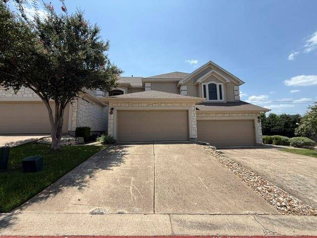 3300 Forest Creek DR #27, Round Rock, TX 78664