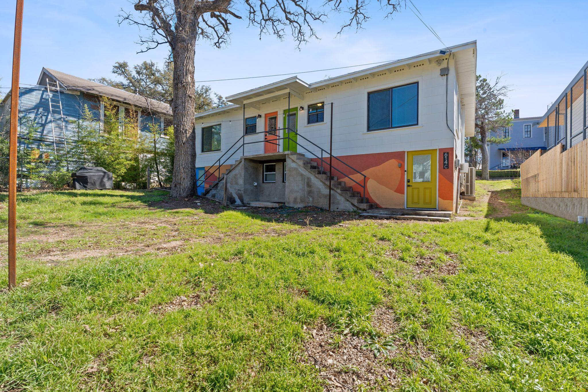 614 Highland Ave, Austin, TX 78703