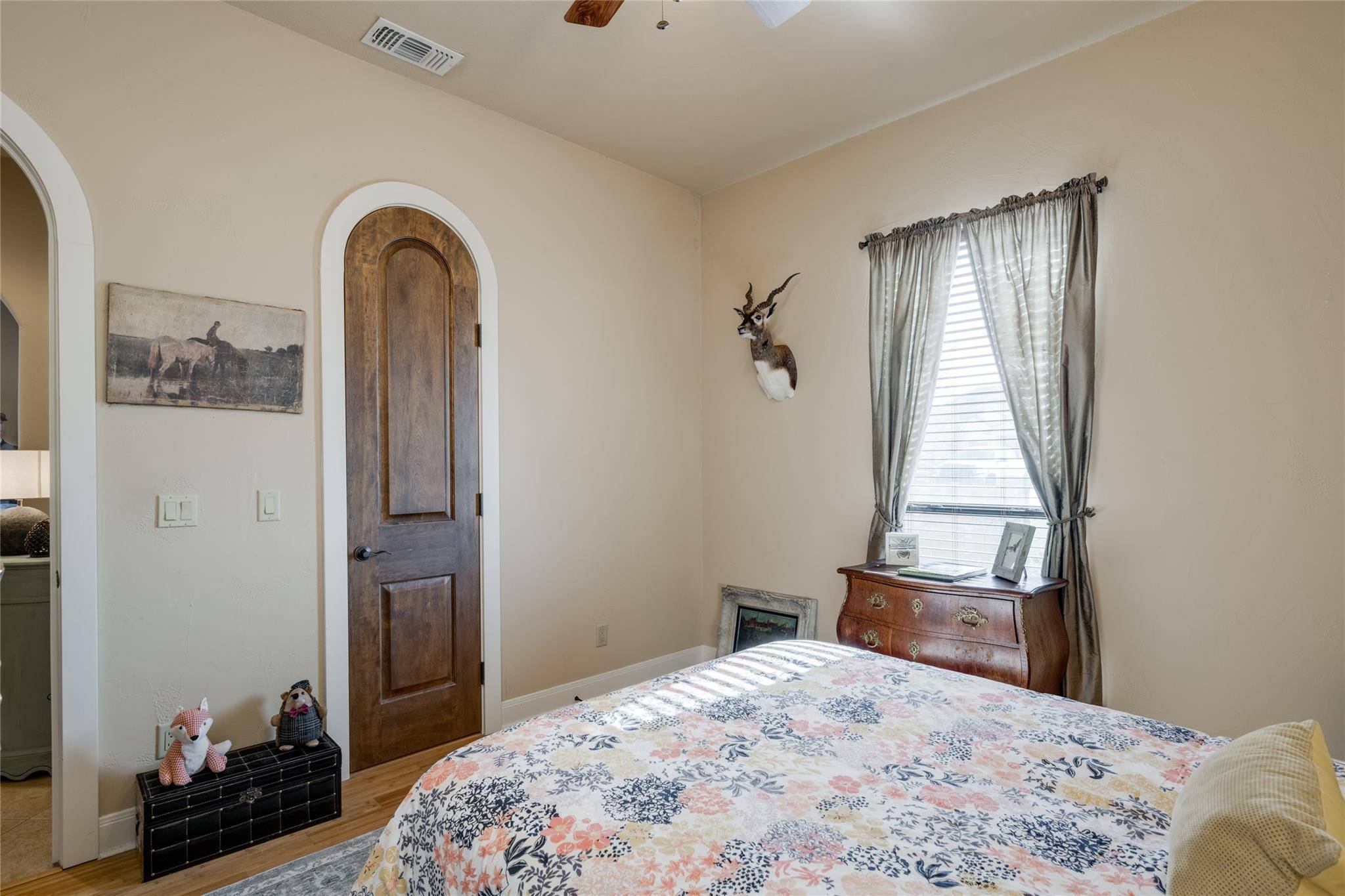 404 Bendito WAY, Marble Falls, TX 78654