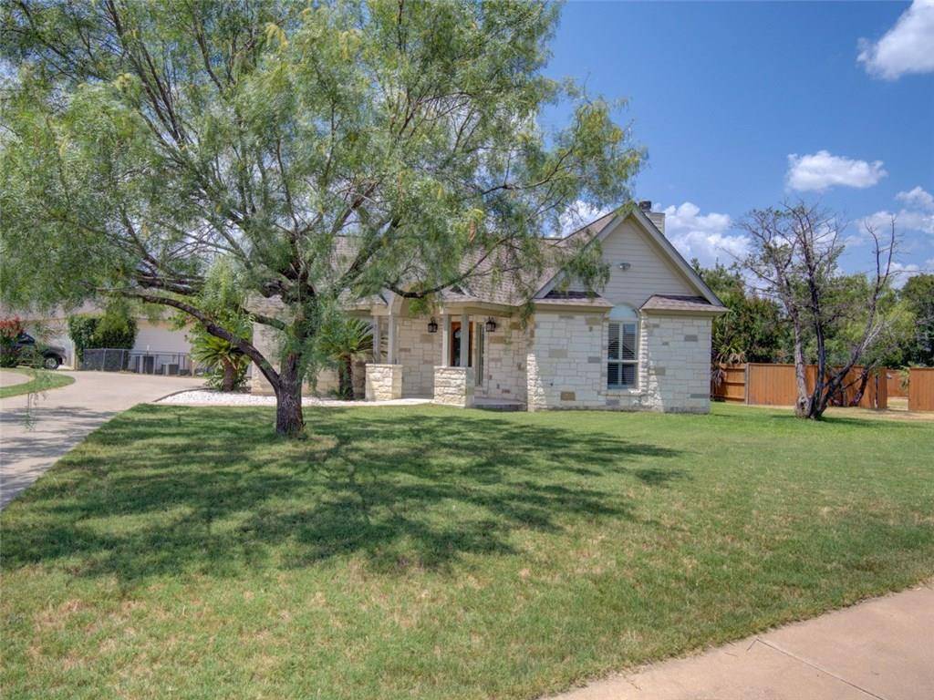 813 Lacey Oak CIR, Marble Falls, TX 78654
