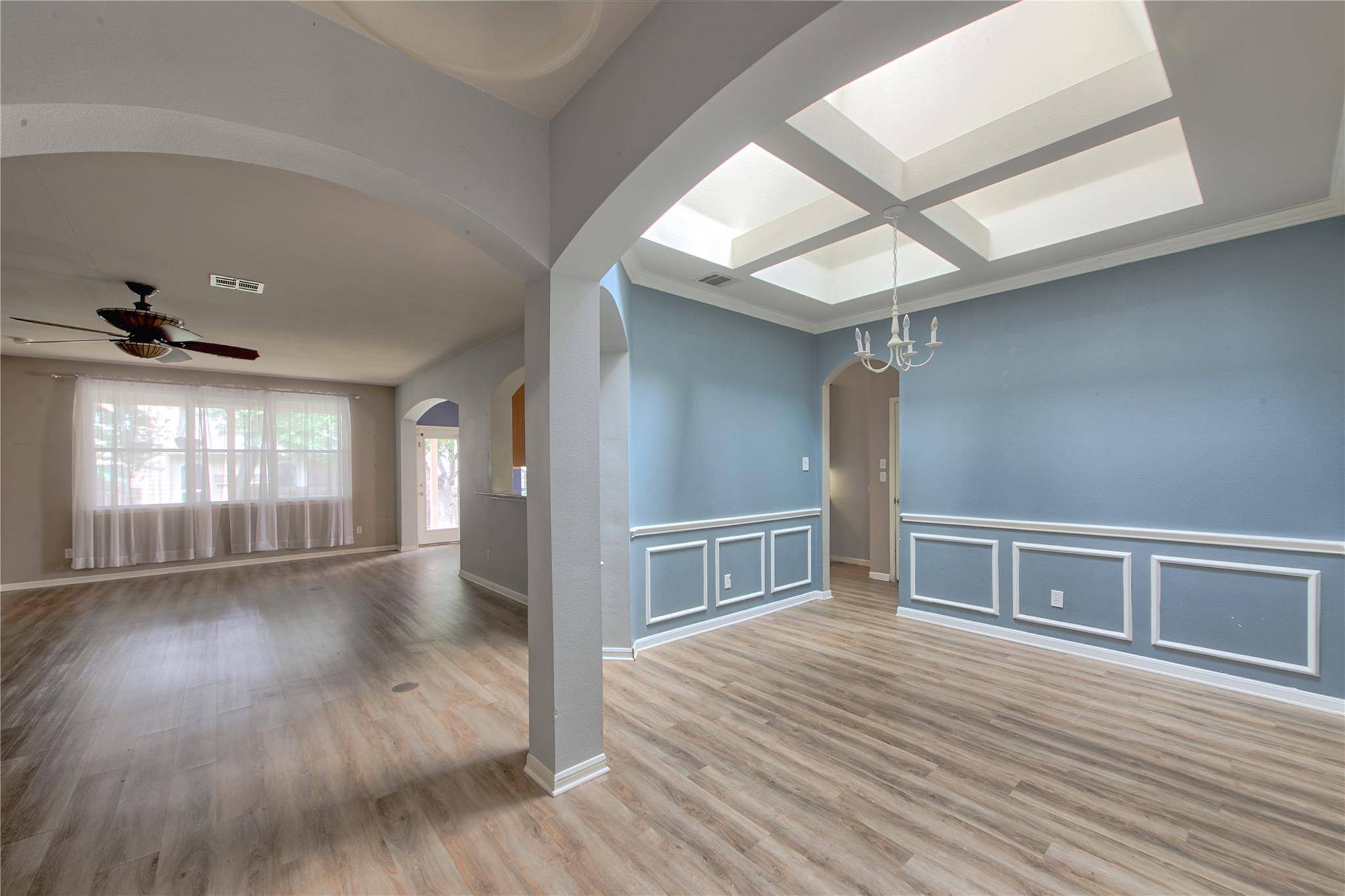 313 Olmos DR, Leander, TX 78641