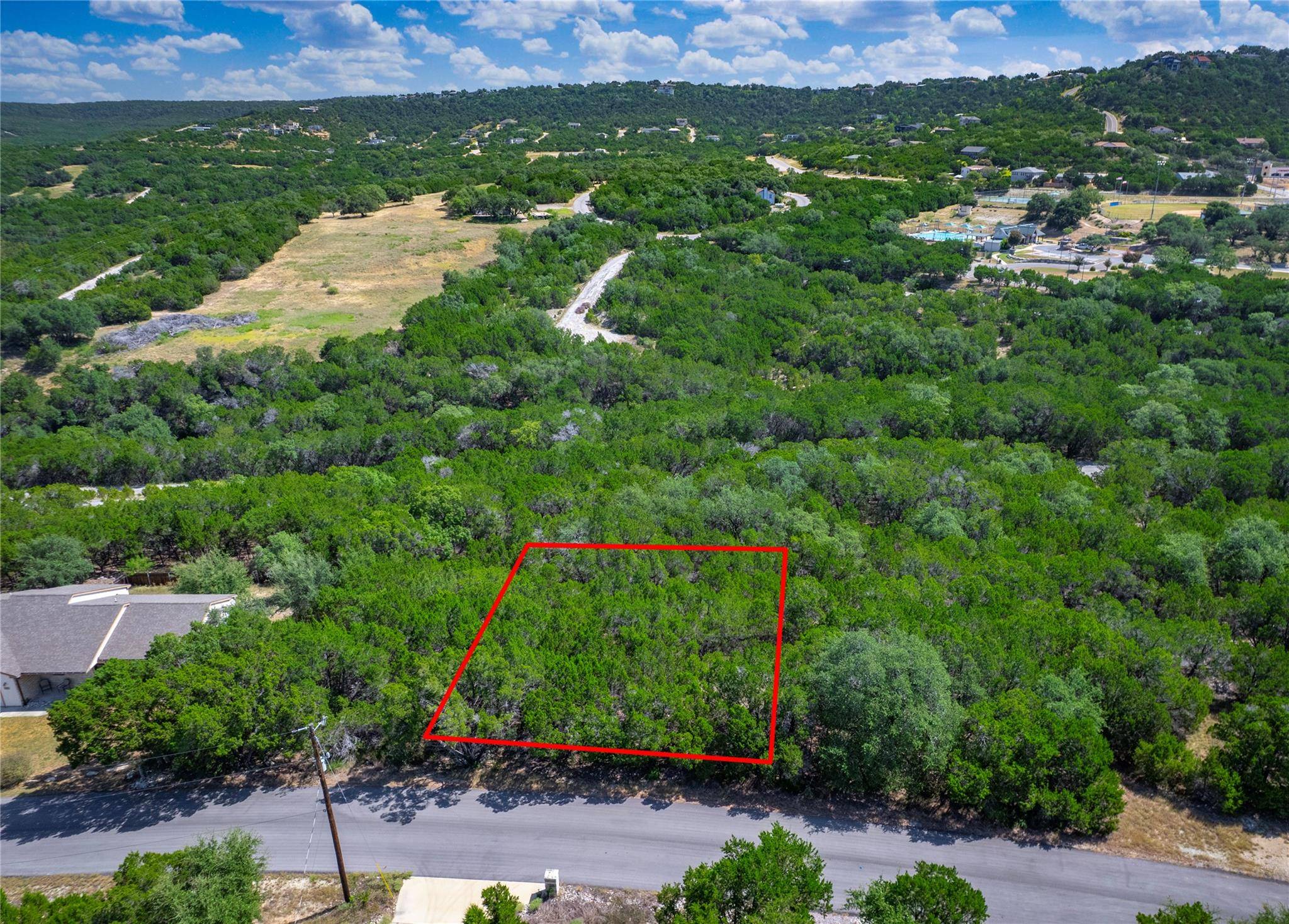 8001 Flintlock CIR, Lago Vista, TX 78645