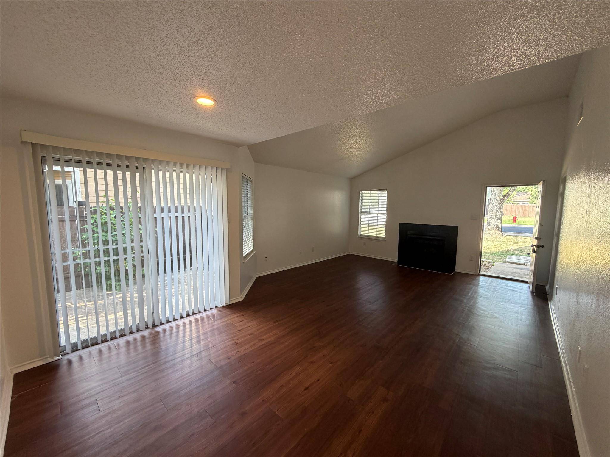 11620 Argonne Forest TRL #B, Austin, TX 78759