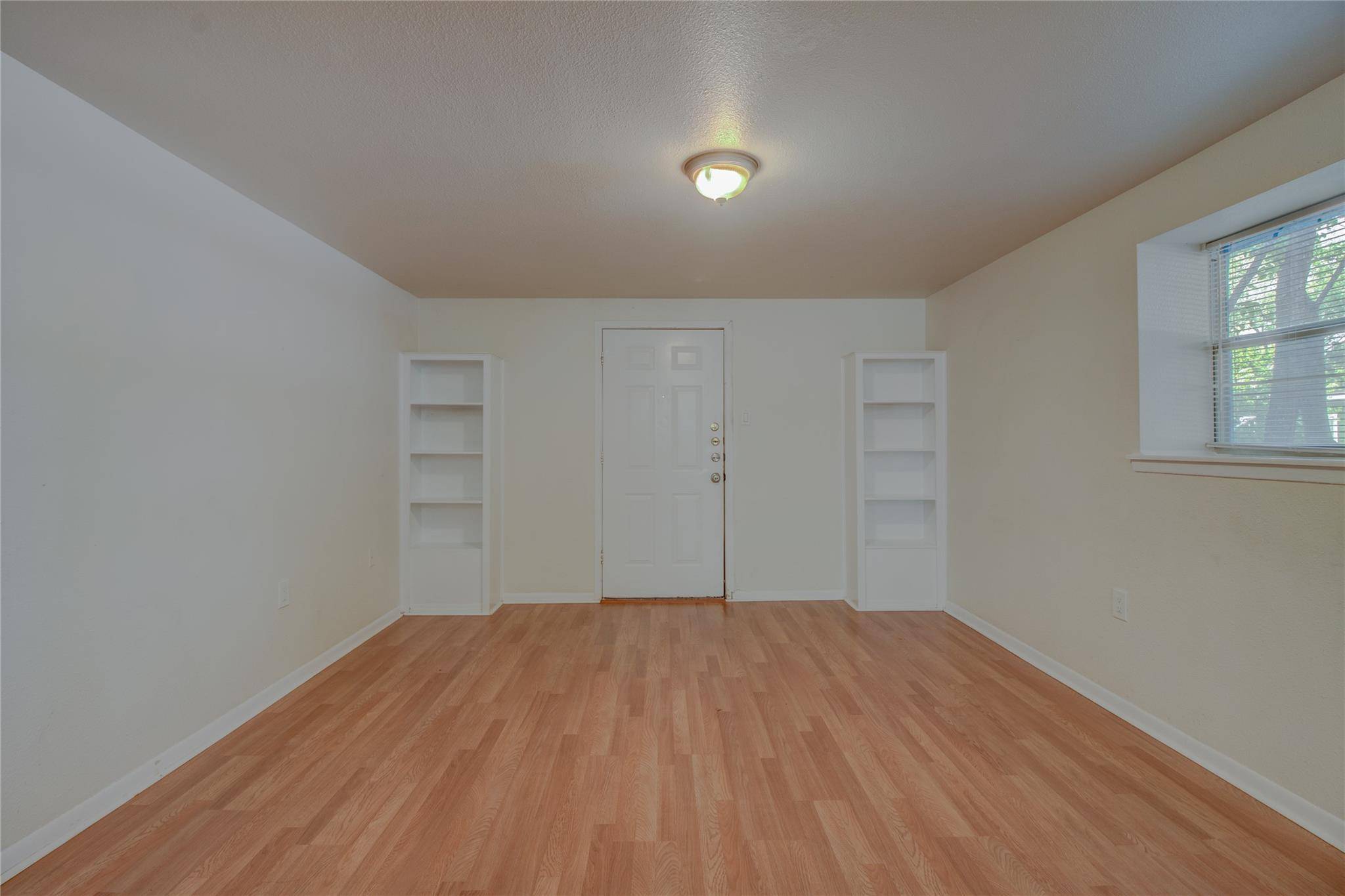 1308 S Pine ST #D, Georgetown, TX 78626