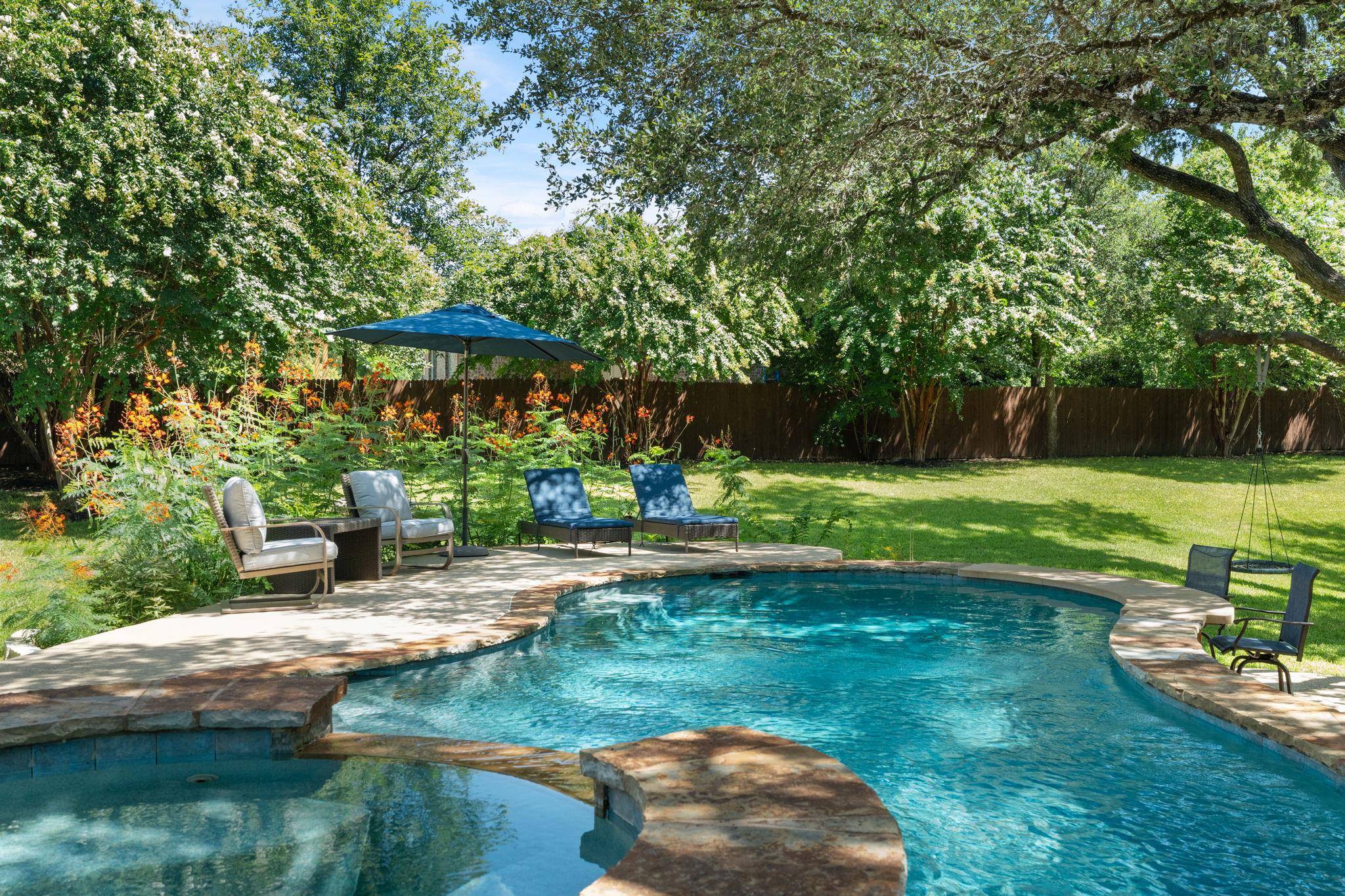 2401 Vestavia Ridge LN, Cedar Park, TX 78613