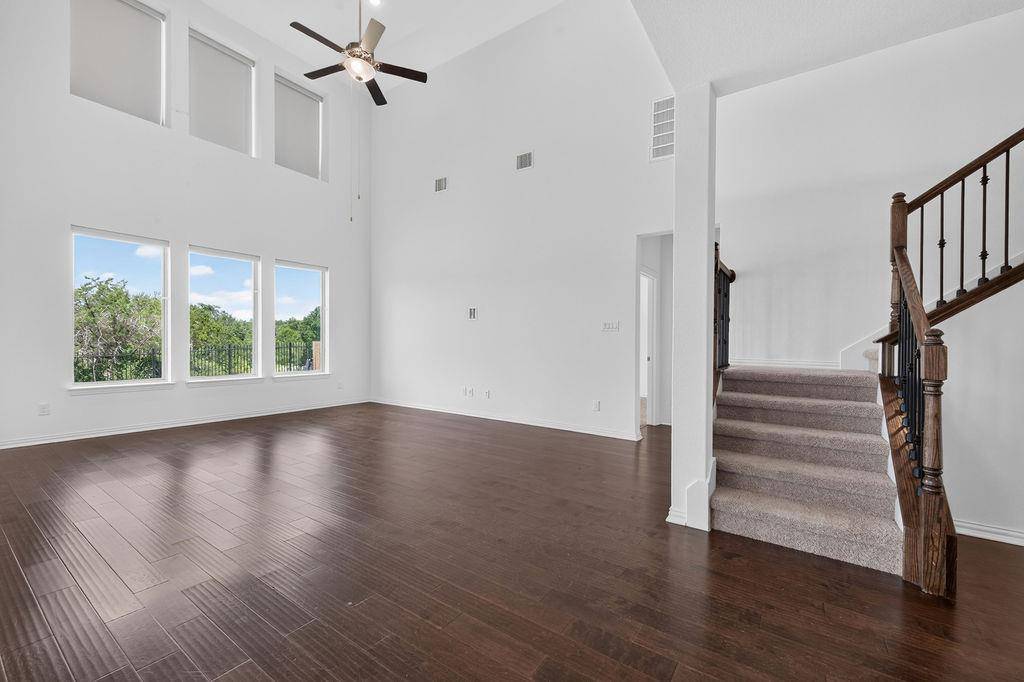 1332 Ridge Runner DR, Georgetown, TX 78628