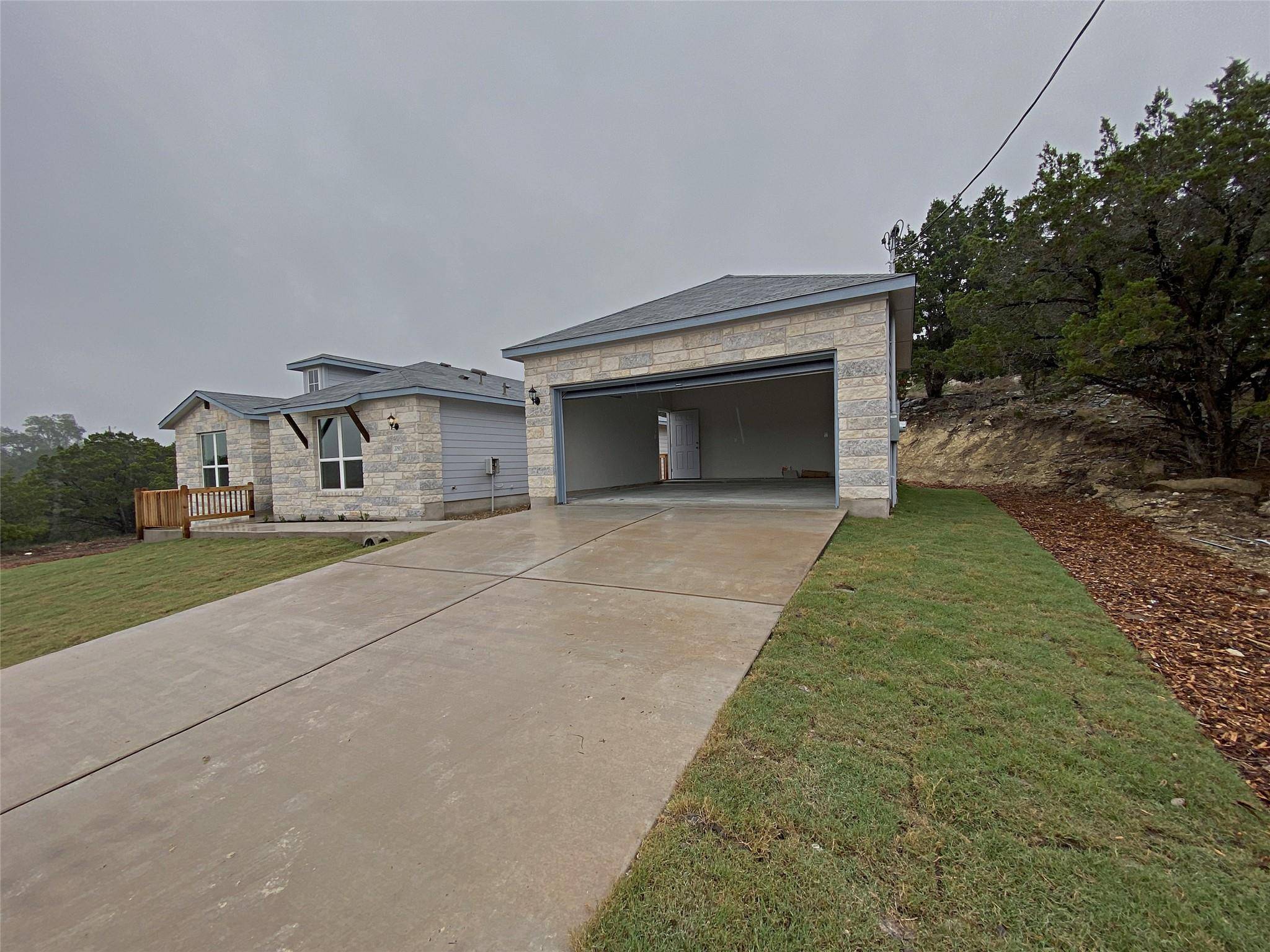 20915 Oak Dale DR, Lago Vista, TX 78645