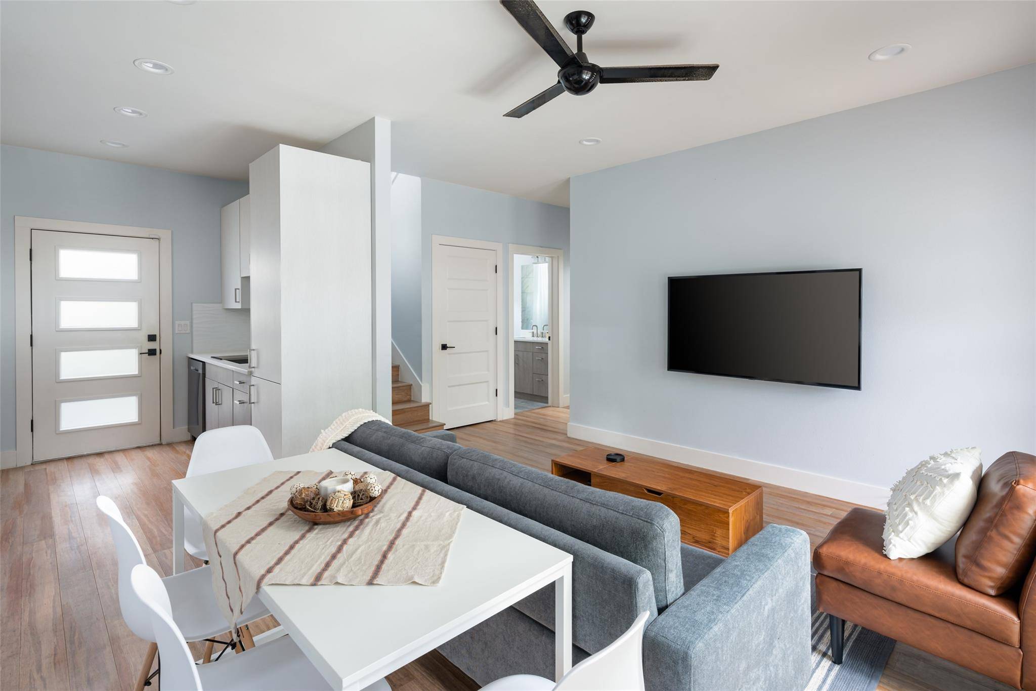 1193 E M. Franklin Ave #2, Austin, TX 78721