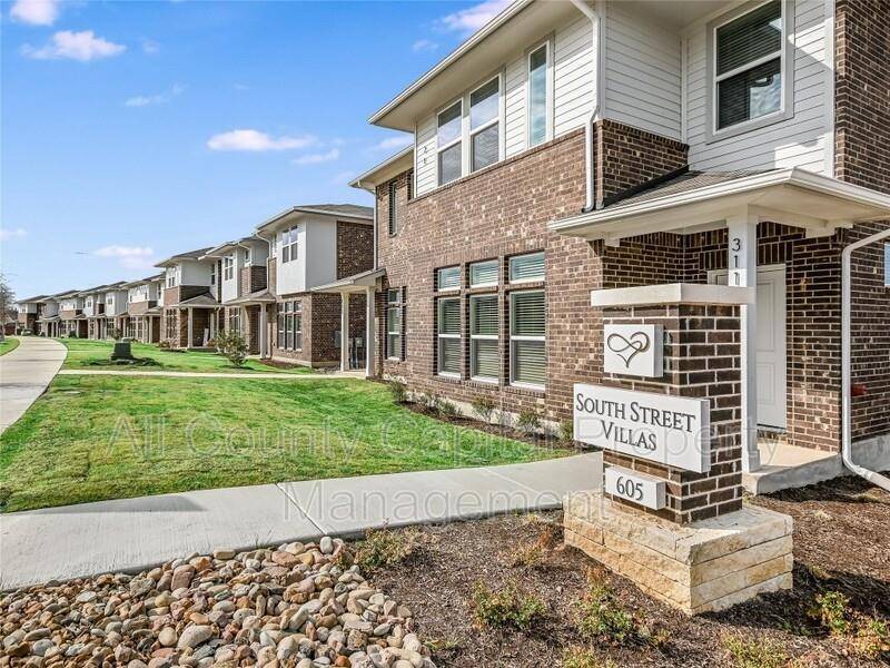 605 W South ST N #82, Leander, TX 78641