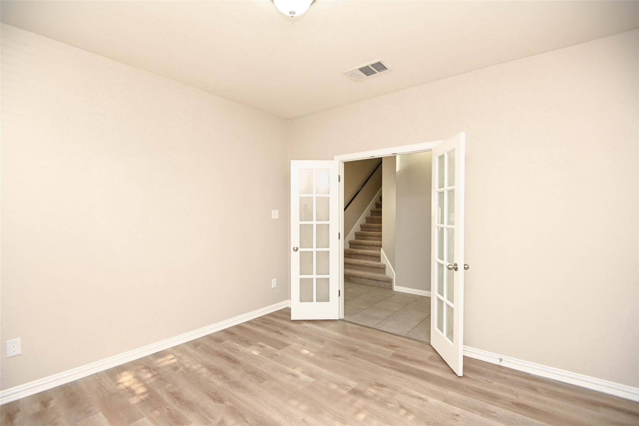 621 Hot Spring VLY, Buda, TX 78610