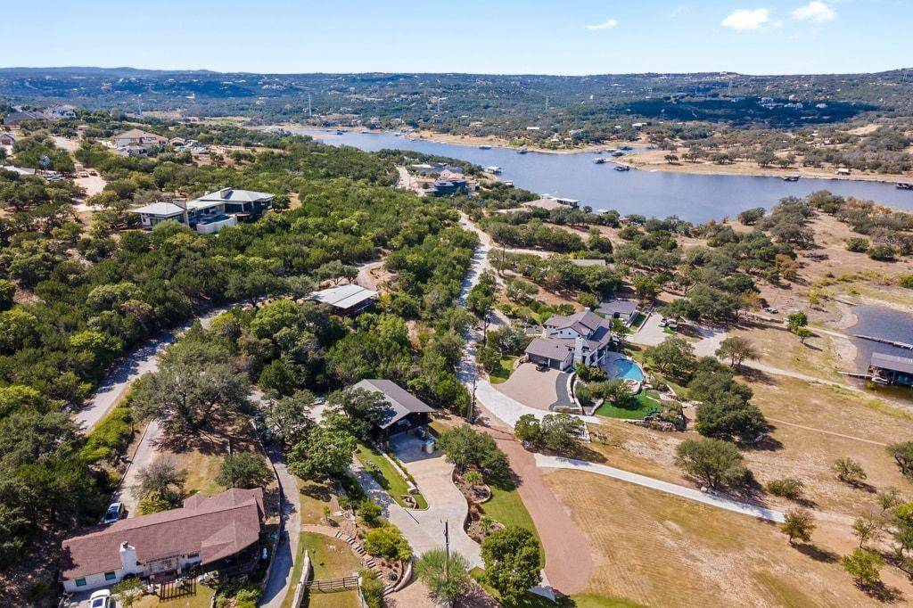 19833 Lakehurst LOOP, Spicewood, TX 78669