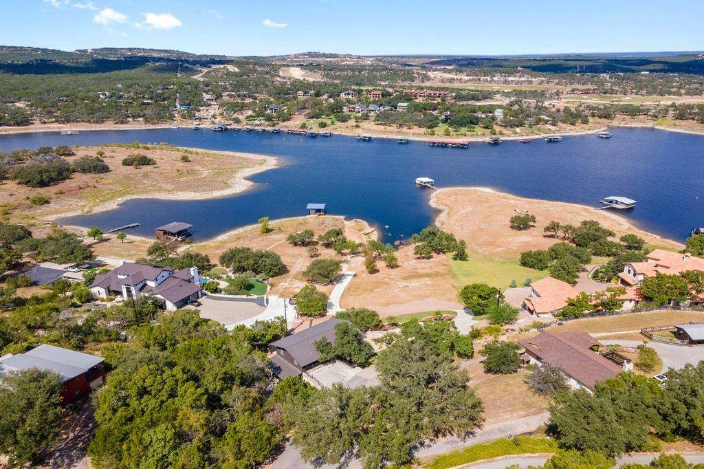 19833 Lakehurst LOOP, Spicewood, TX 78669
