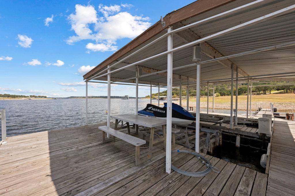 19833 Lakehurst LOOP, Spicewood, TX 78669