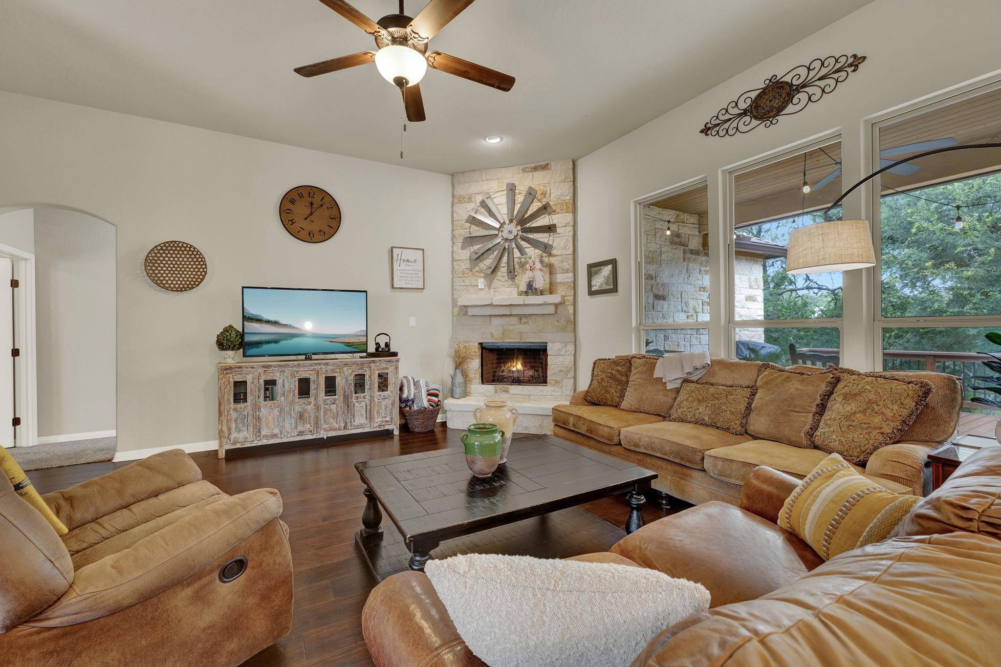 1937 HUNTERS CV, New Braunfels, TX 78132