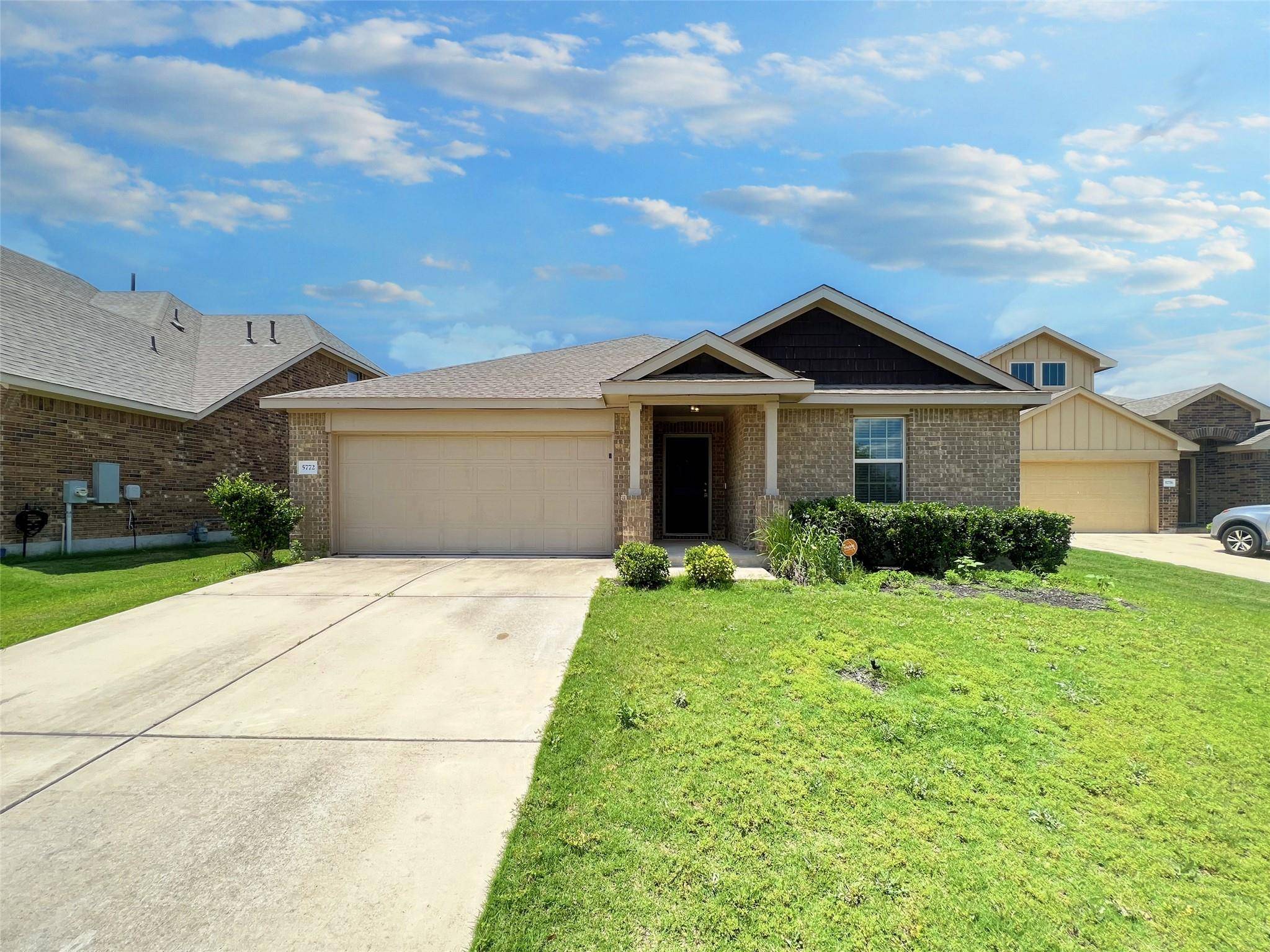 5772 Corsica LOOP, Round Rock, TX 78665