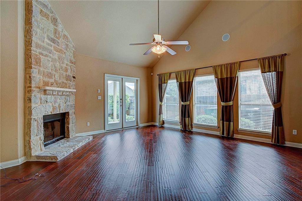 2409 Santa Clara LN, Round Rock, TX 78665