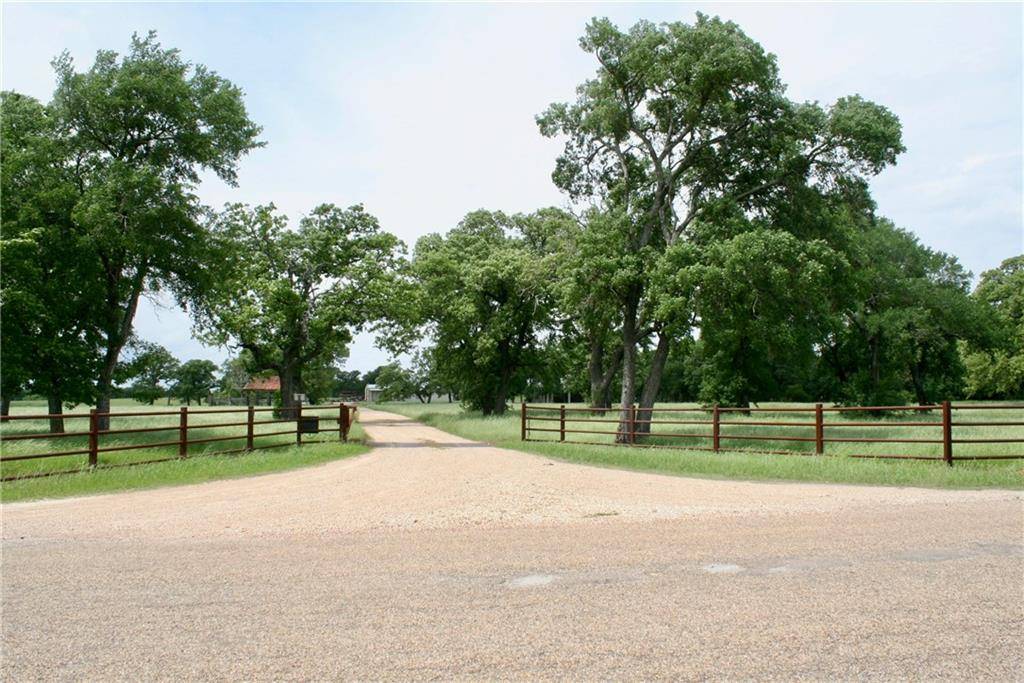 433 County Road 140, Cameron, TX 76520