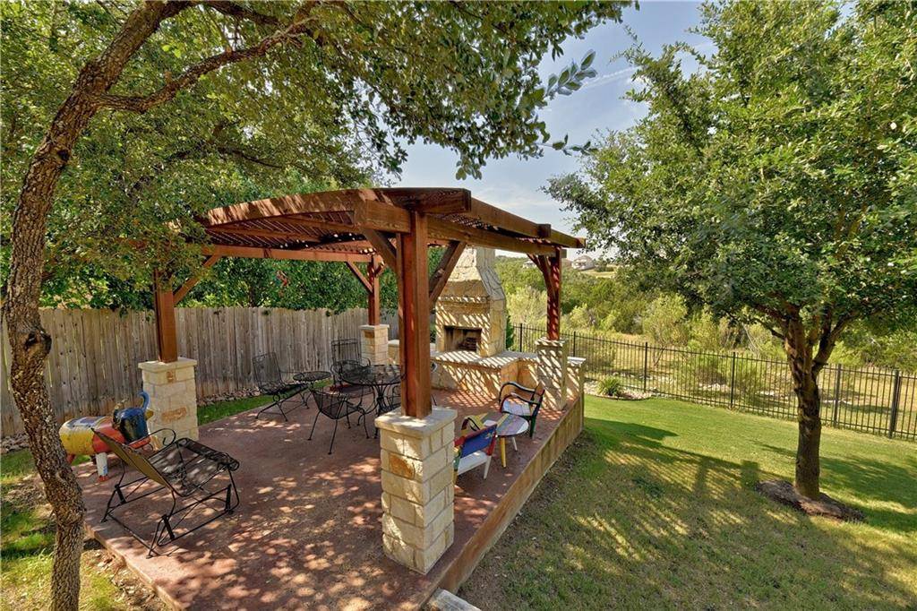 21908 Rock Wren RD, Spicewood, TX 78669