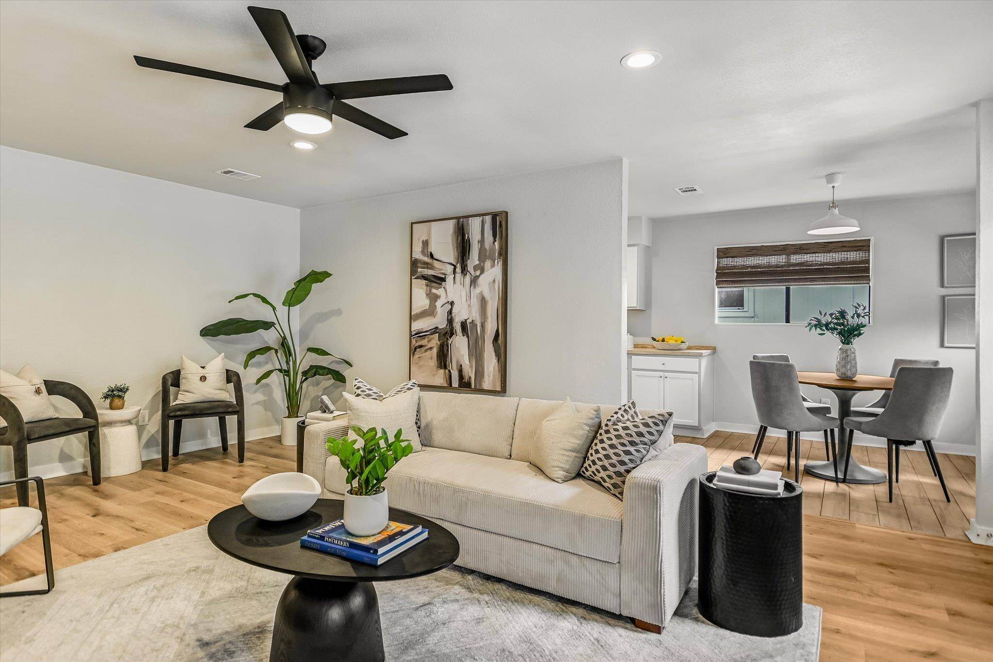 3203 Harpers Ferry LN, Austin, TX 78745