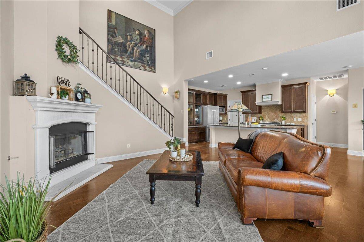 108 Via Milana, Buda, TX 78610