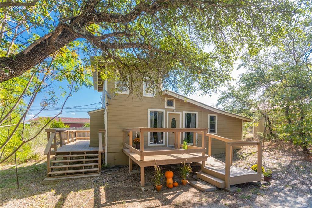 4042 High Rim RD, Spicewood, TX 78669