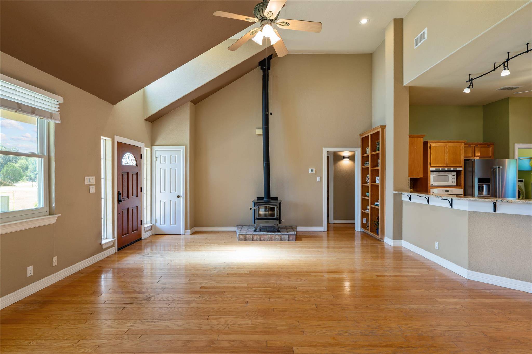 221 Chaparral RD, Georgetown, TX 78628