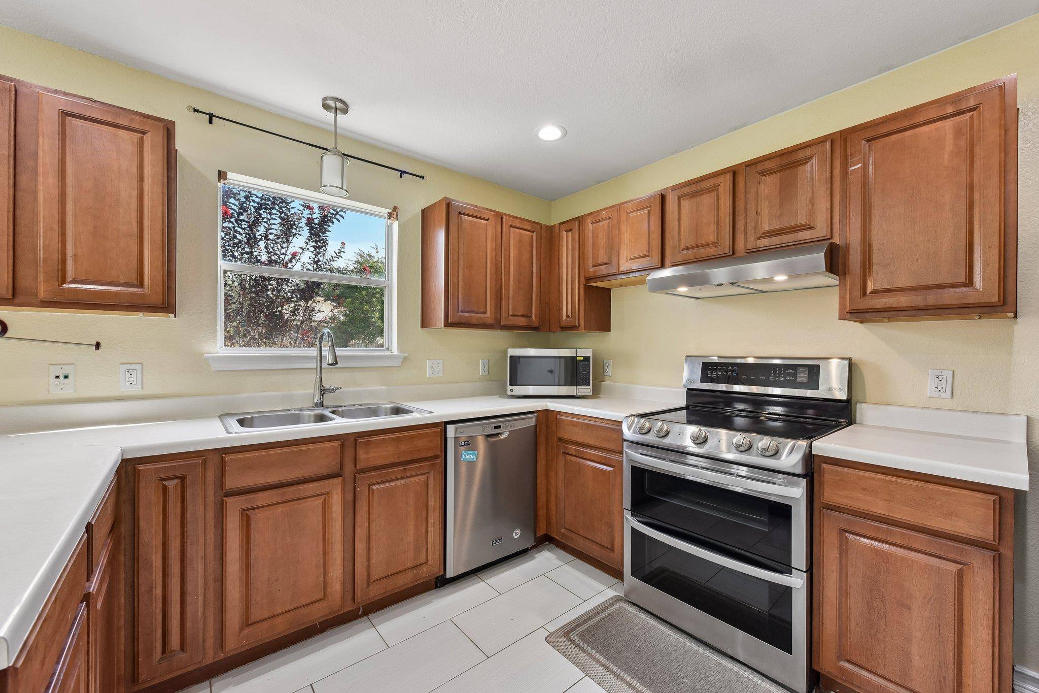 12712 Ring DR, Manor, TX 78653