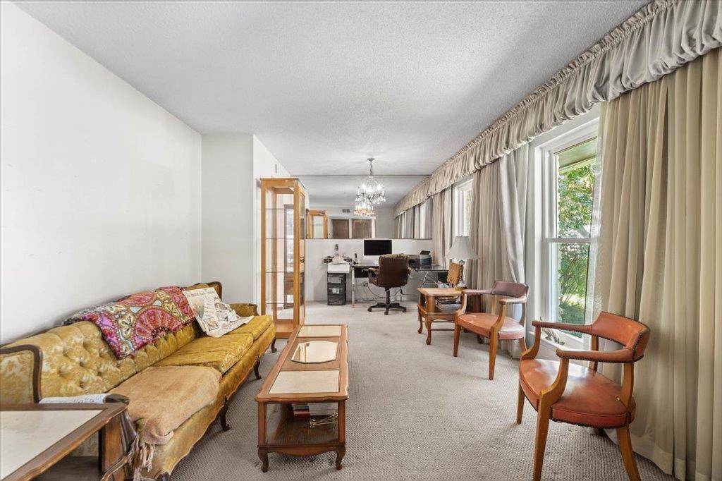 7108 Meadowood DR, Austin, TX 78723
