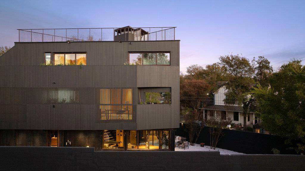 2302 E 11th ST, Austin, TX 78702