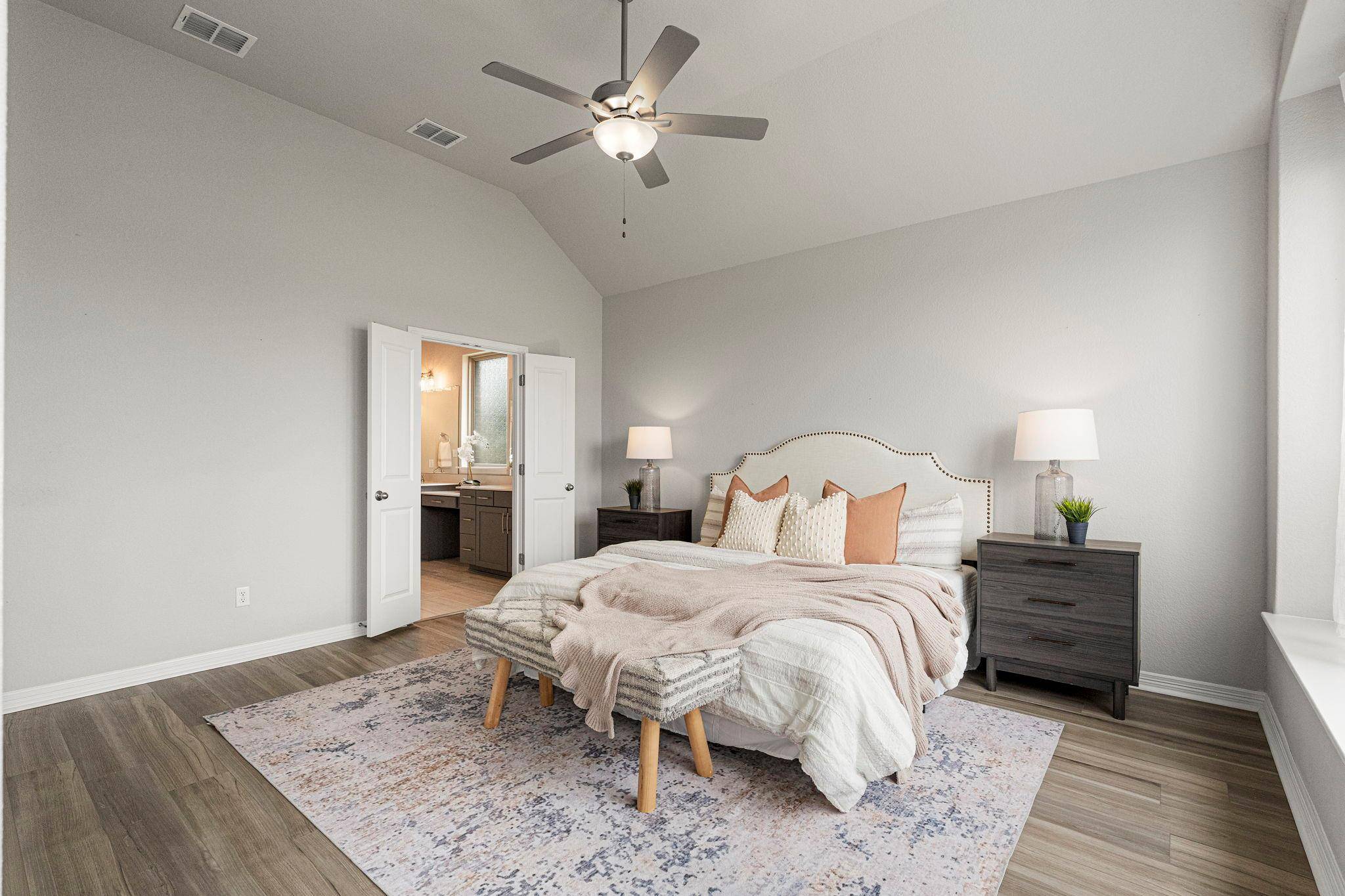 1144 Cathedral Oaks DR, Leander, TX 78641
