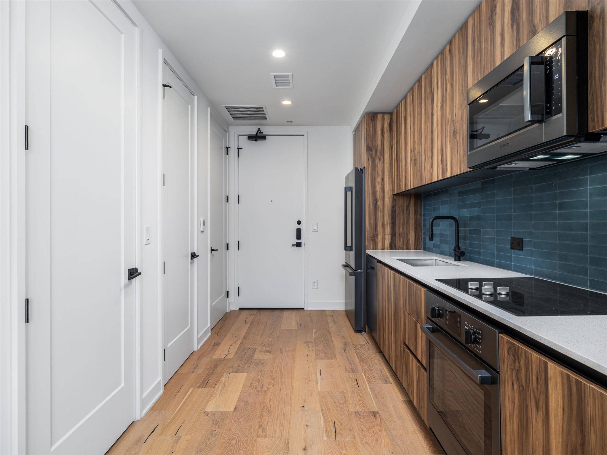 84 East Ave #3308, Austin, TX 78701
