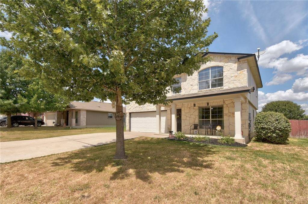 610 Holbrooke ST, Hutto, TX 78634
