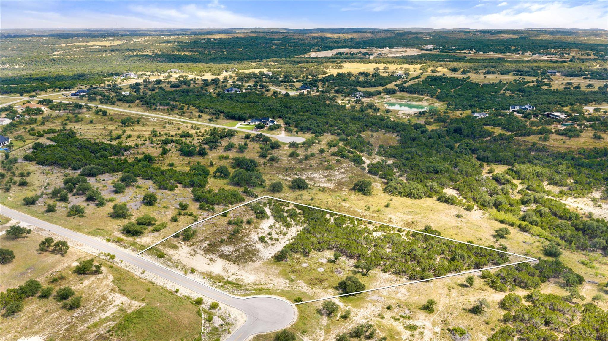 147 E Flying Owl DR, Johnson City, TX 78636
