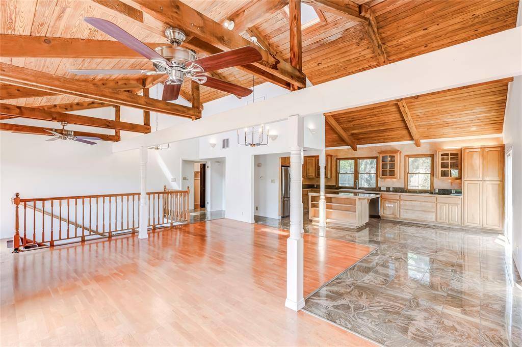 208 Westhaven DR, West Lake Hills, TX 78746
