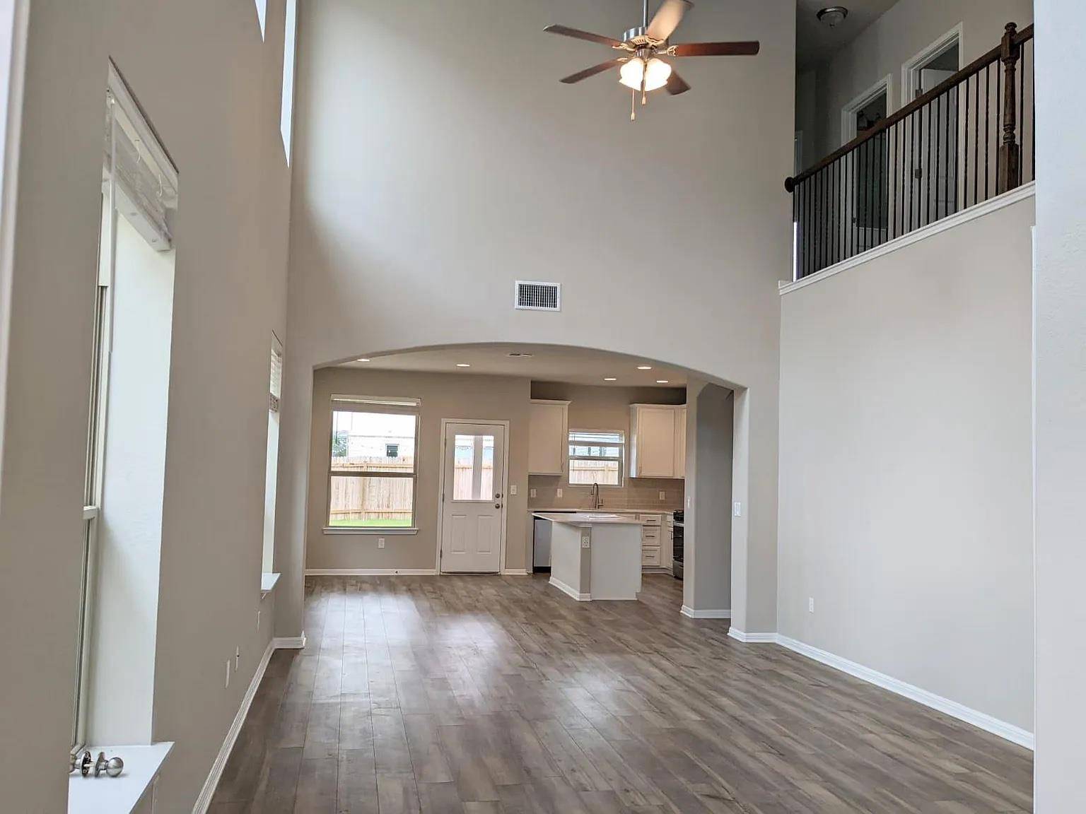 112 Manassas DR, Leander, TX 78641