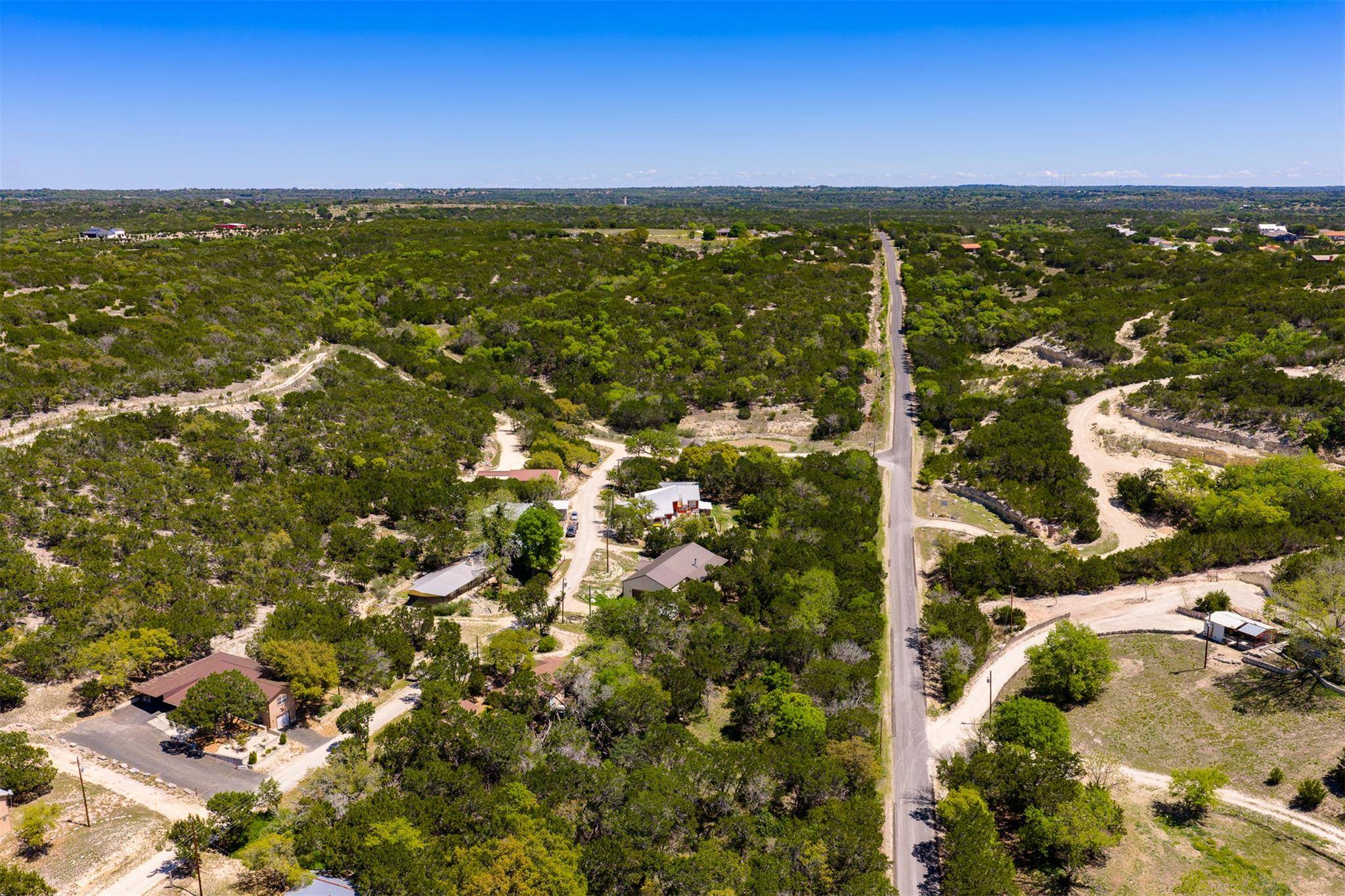 1325 Harper RD, Kerrville, TX 78028