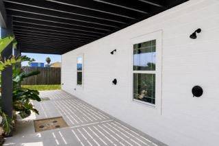 500 Royal Palm LN, Port Aransas, TX 78373