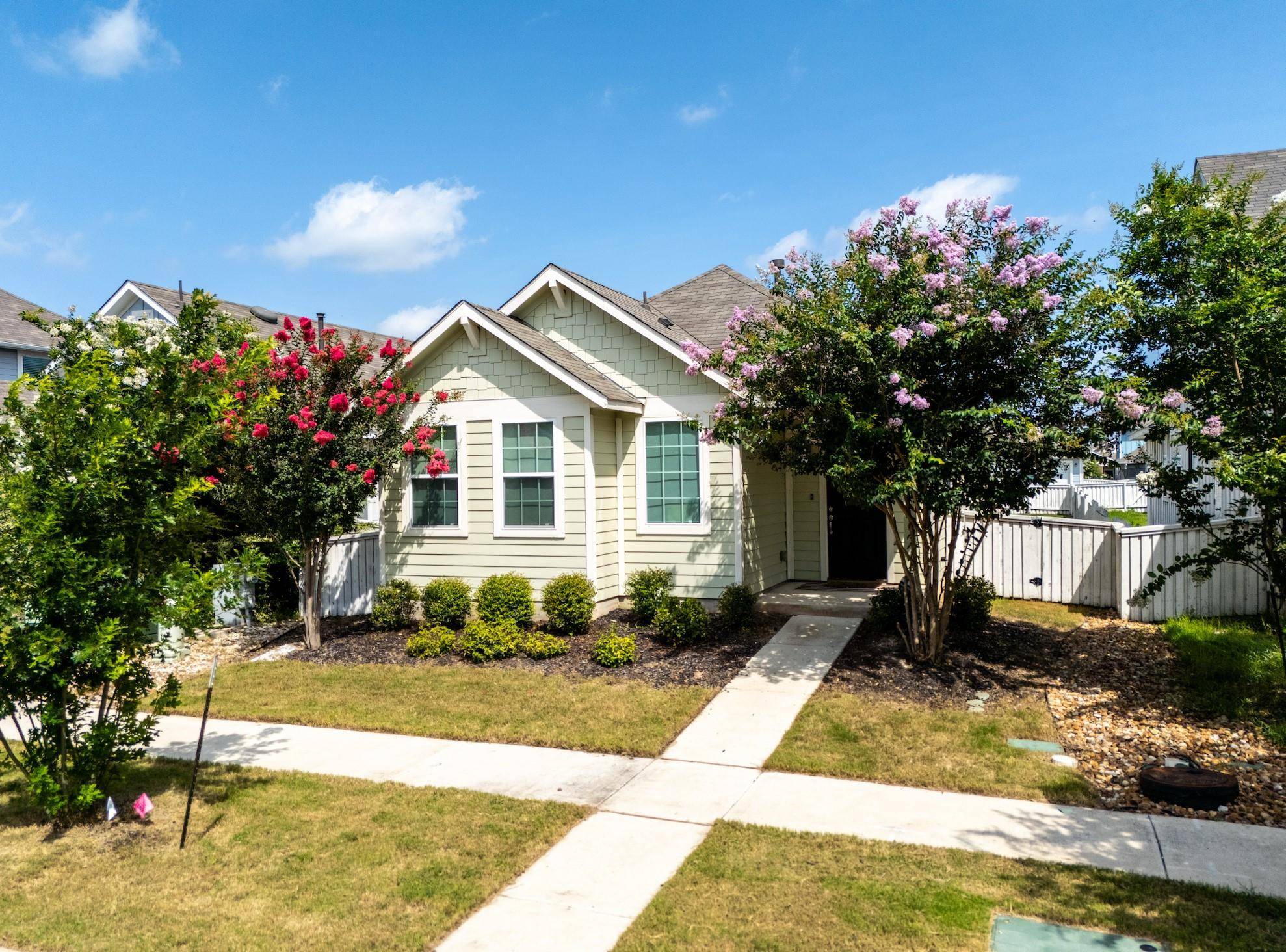 125 Fabion ST, Kyle, TX 78640