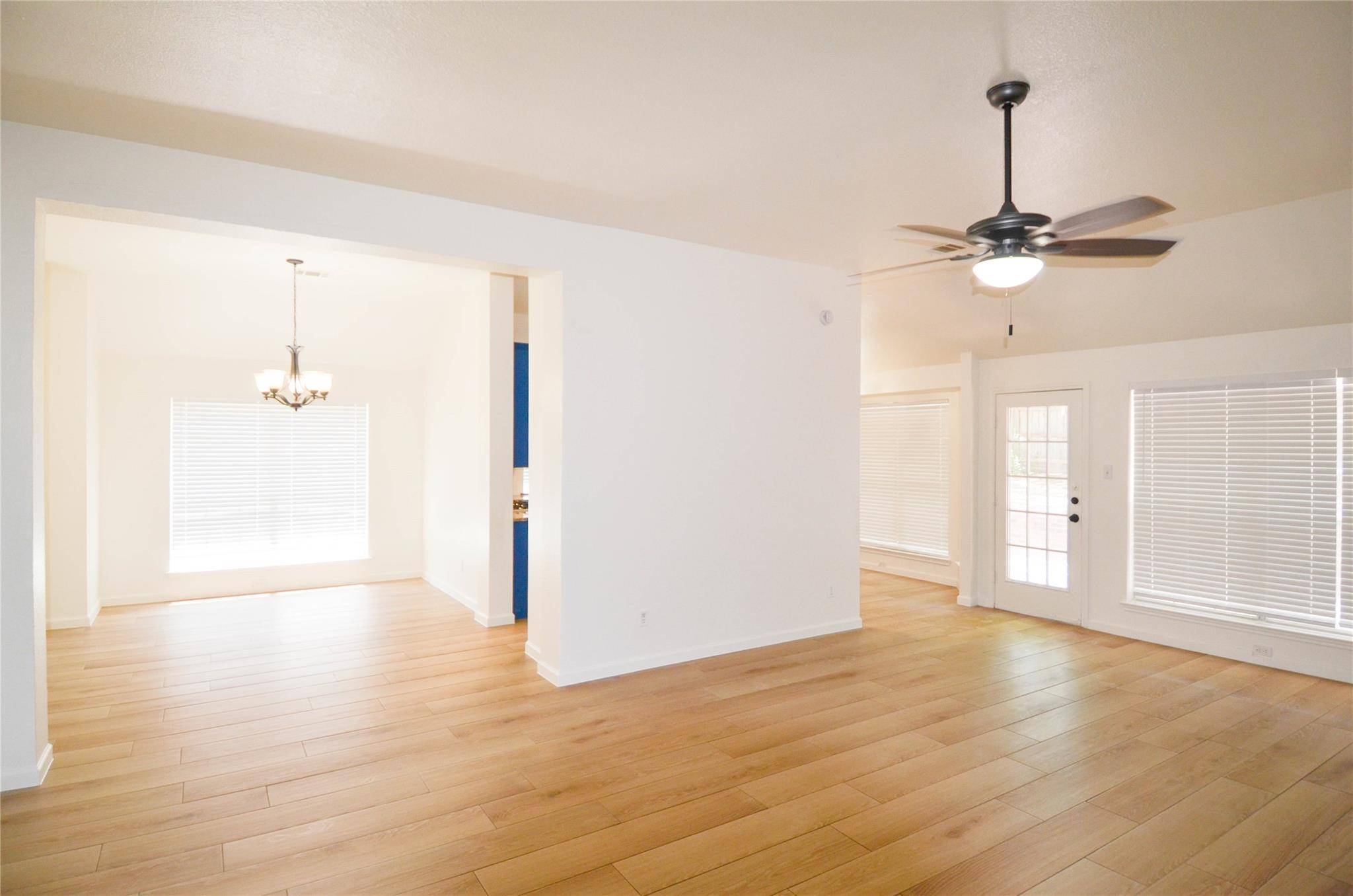 506 Pleasant Valley DR, Pflugerville, TX 78660