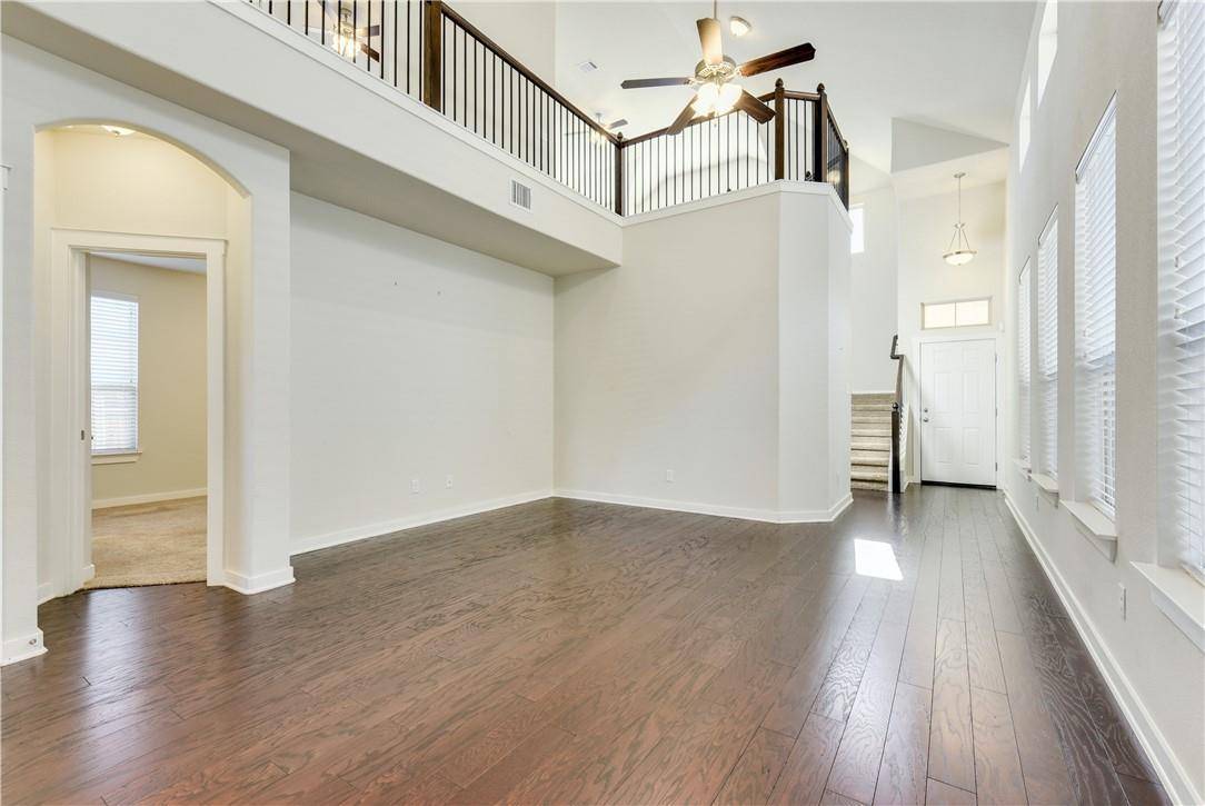 3920 Kenter XING, Austin, TX 78728